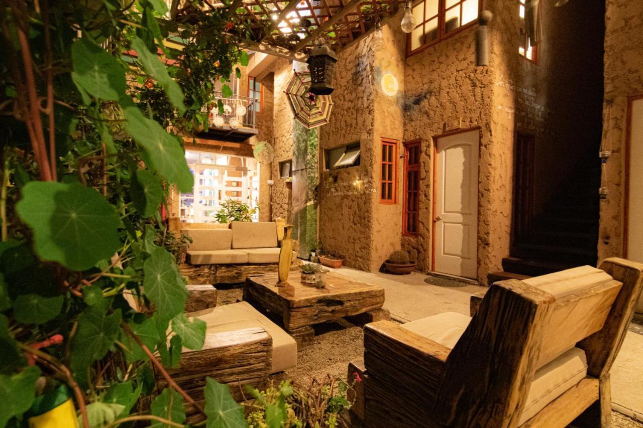 Hostal Valle Mistral La Serena Exterior photo